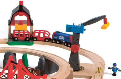 Set hekurudhor druri Brio Railway World Deluxe 33766, me tren dhe figurina, 3+
