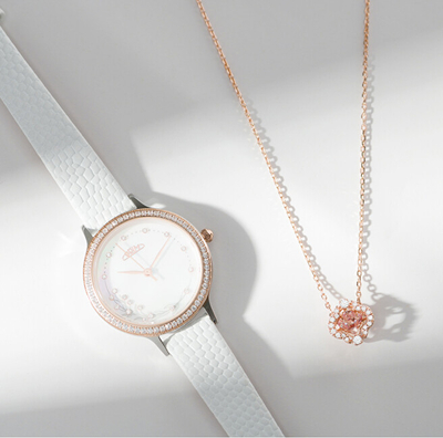 Set për femra Swarovski vathë + qafore, Rozë
