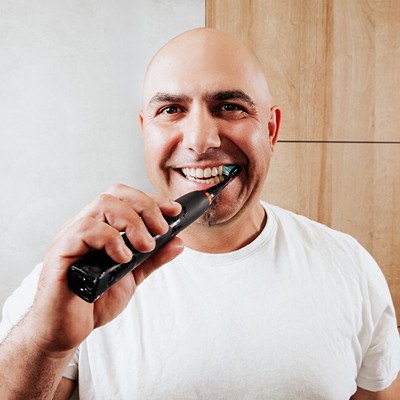 Brushë dhëmbësh Concept Perfect Smile, e zezë
