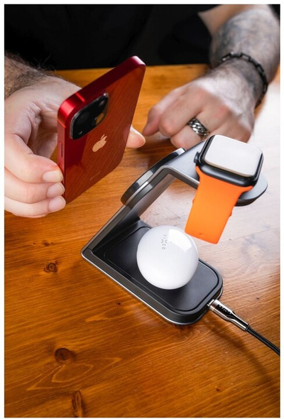 Mbajtëse karikuese FIXED 3v1 MagPowerstation ALU me MagSafe, 15W+3.5W+2.5W, e zezë