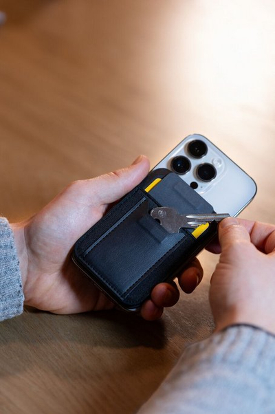 Kuti kartash TROIKA CASH CARDS KEY, për me sistemu karta dhe çelësa, e vogël, argjend